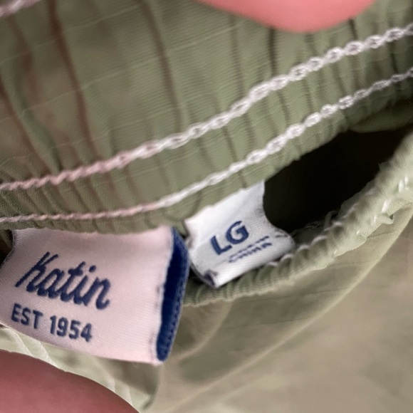 Katin x Urban Outfitters Exclusive 3” Ripstop Short size Large Cactus Green. C1 - Picture 6 of 8